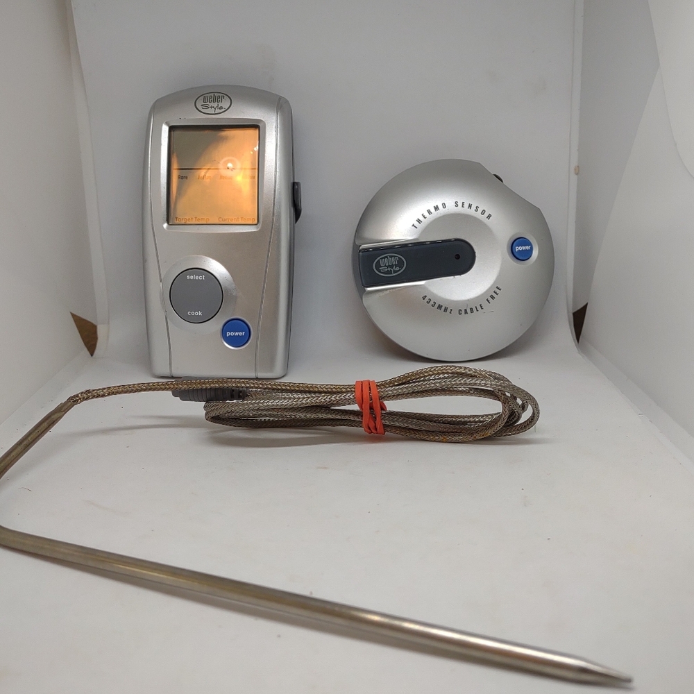 Weber Style 32908 Digital Thermometer W Easy to Use Remote System Cooking Meat